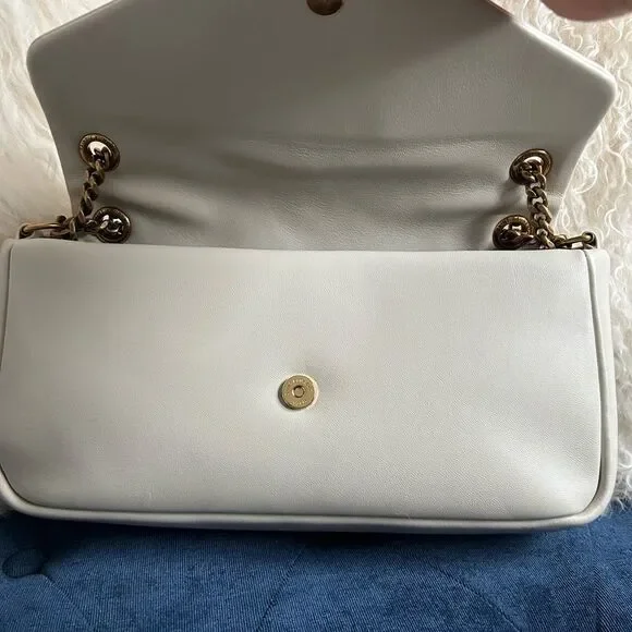 Yves Saint Laurent White Leather Chain Bag - Picture 6 of 10